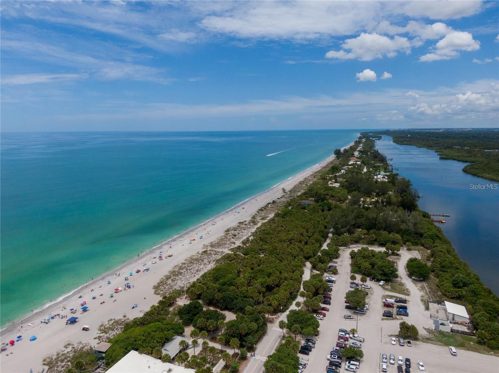 Image 30 of 44 For 9881 Bright Water Drive