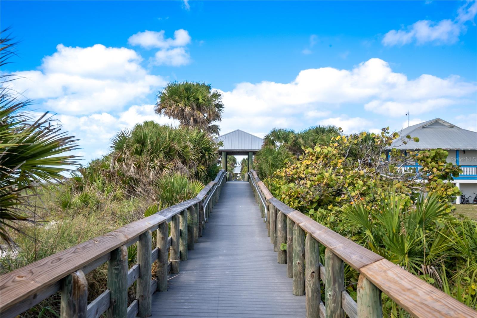 Image 38 of 44 For 9881 Bright Water Drive