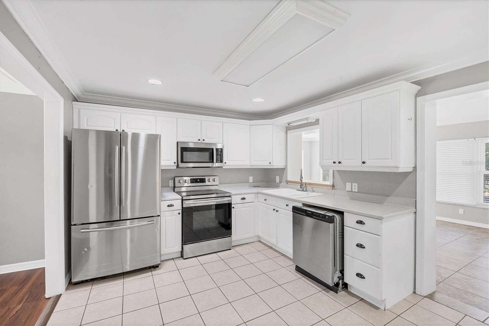 Image 15 of 41 For 1017 Gary Avenue