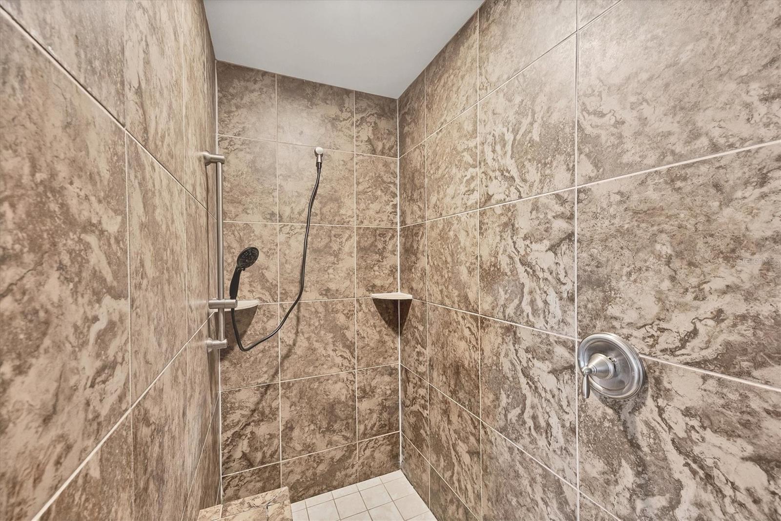 Image 27 of 41 For 1017 Gary Avenue