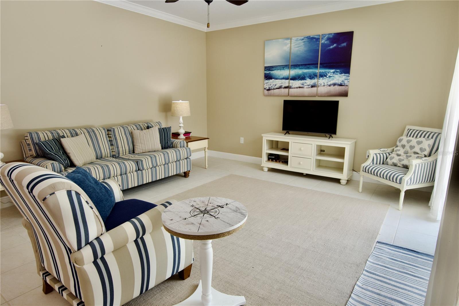 Image 14 of 38 For 472 Park Trace Boulevard