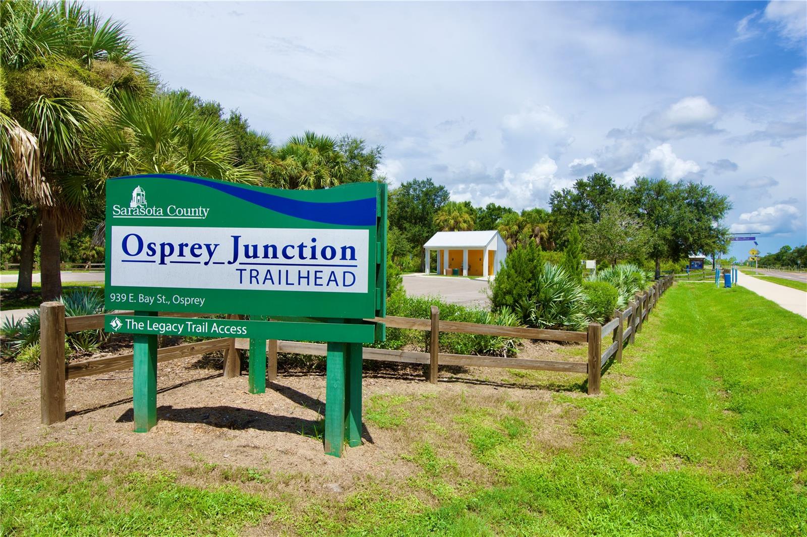 Image 34 of 38 For 472 Park Trace Boulevard