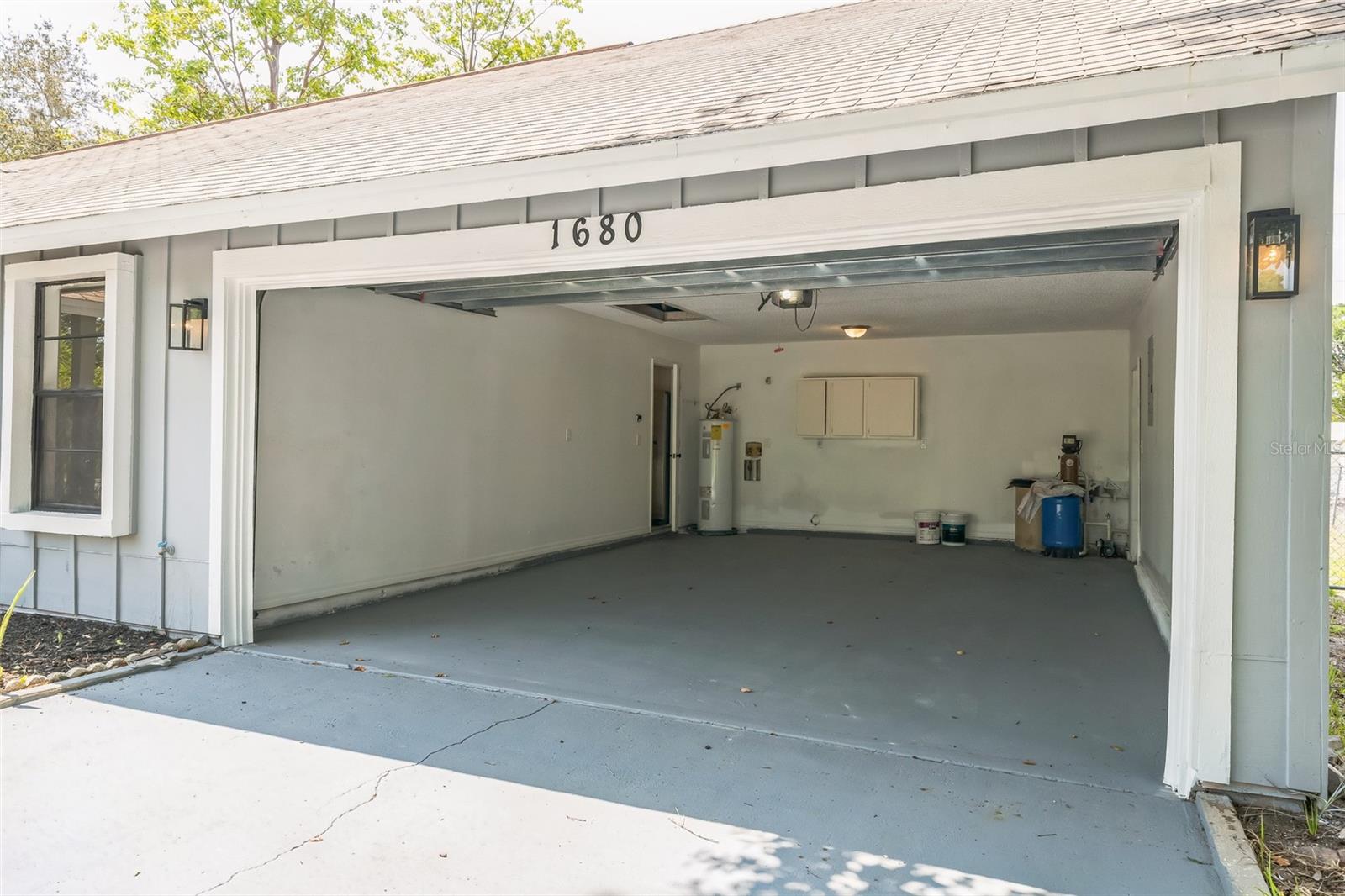 Image 28 of 34 For 1680 Travis Street Se