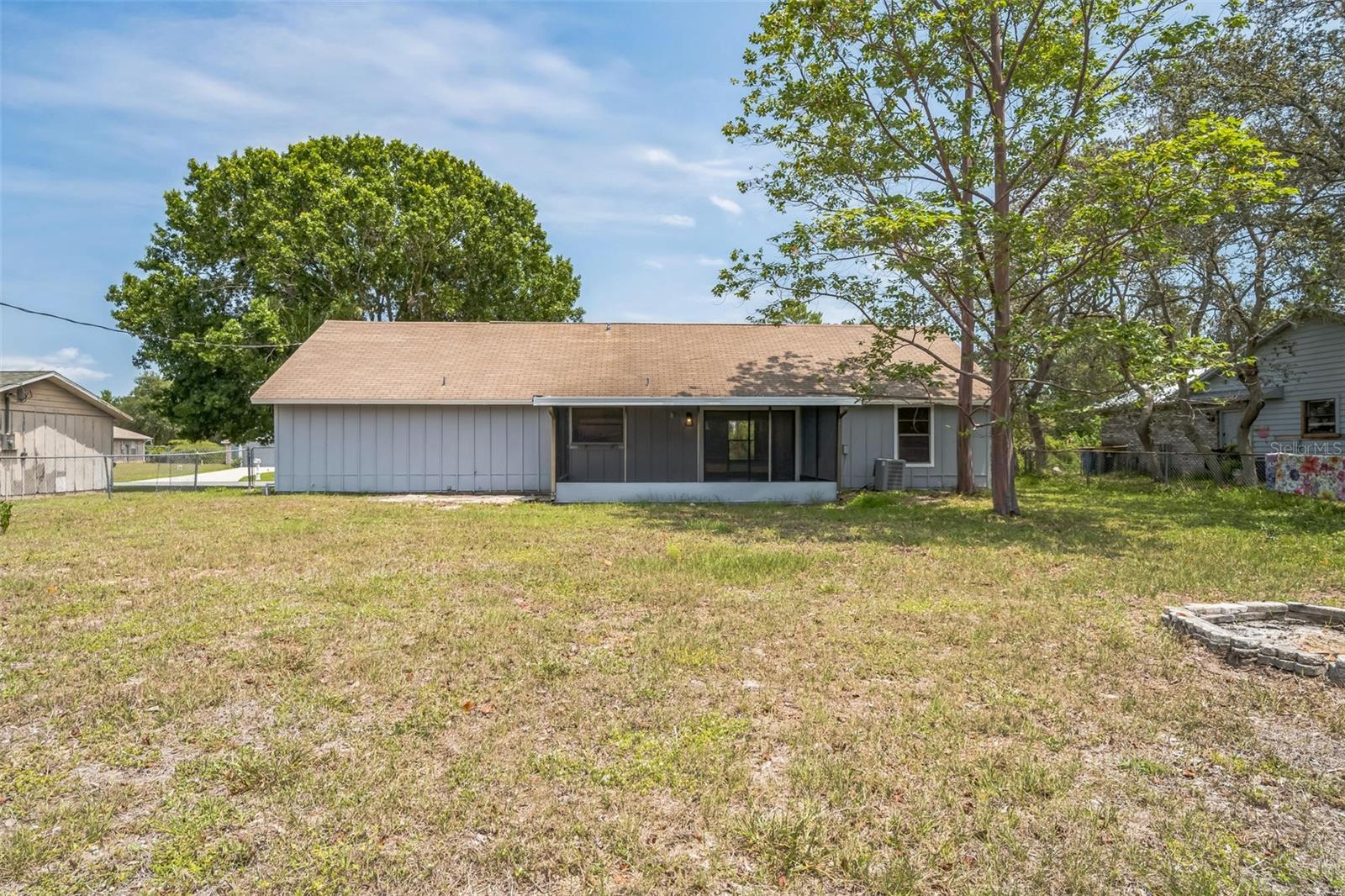 Image 8 of 34 For 1680 Travis Street Se