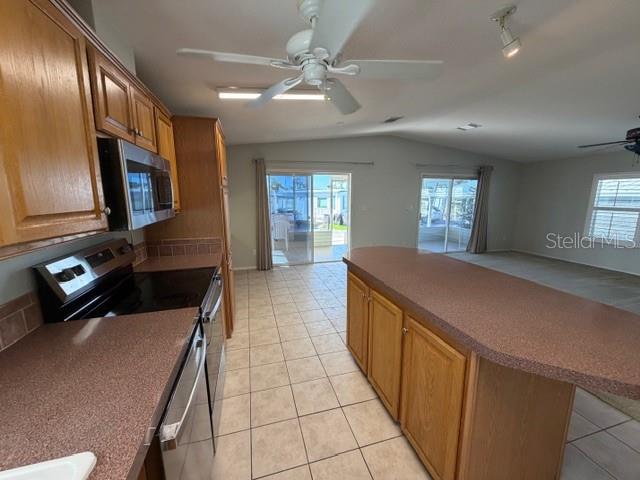 Image 24 of 43 For 4851 Gandy Boulevard B4l19