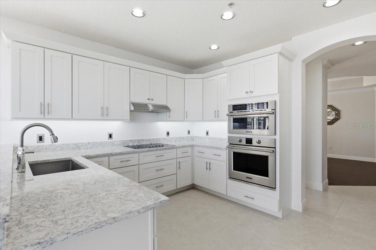 Image 15 of 52 For 6515 Moorings Point Circle 102