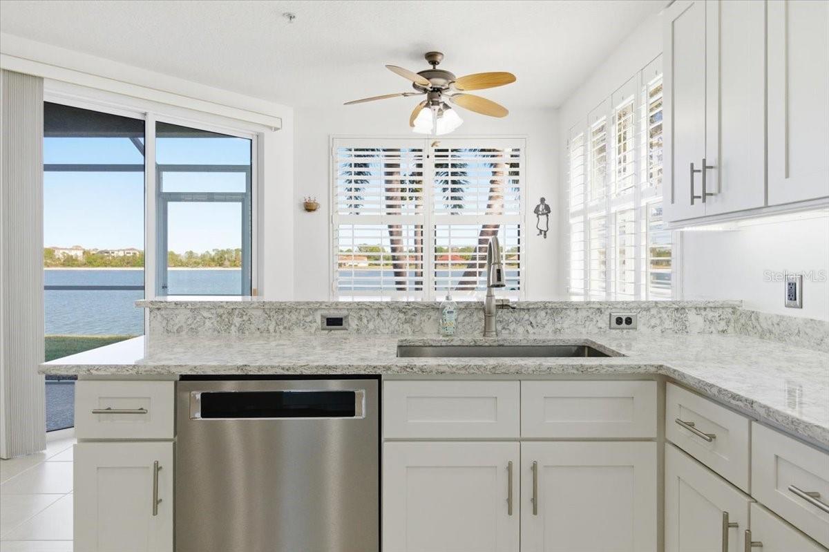 Image 18 of 52 For 6515 Moorings Point Circle 102