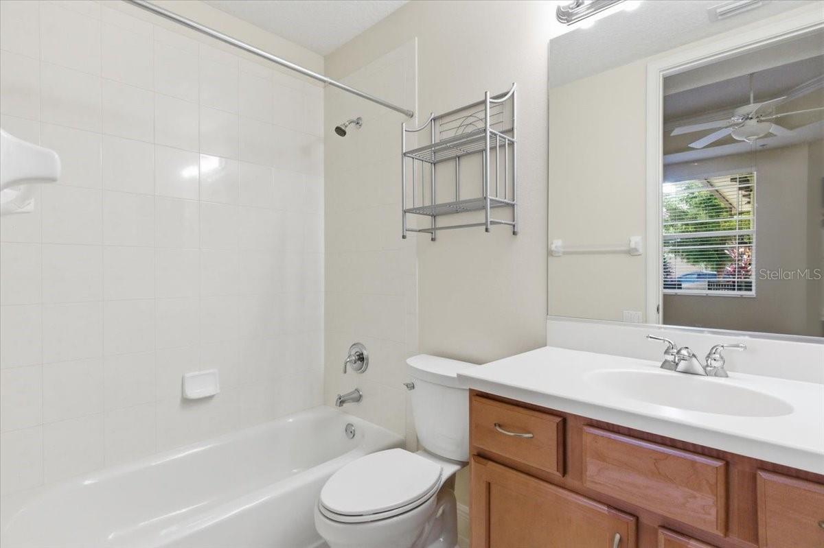 Image 38 of 52 For 6515 Moorings Point Circle 102