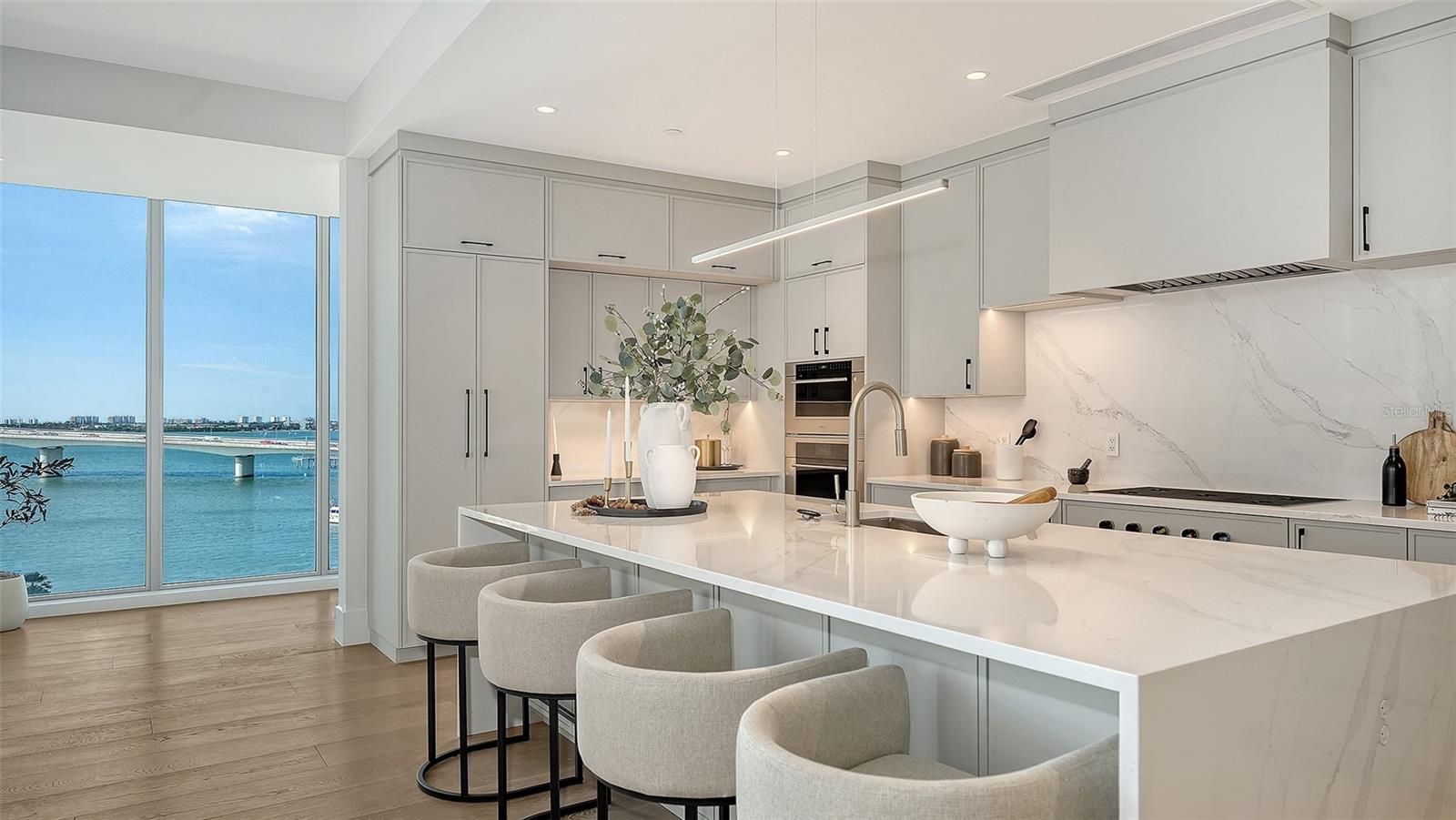 Image 11 of 51 For 253 Golden Gate Point  703