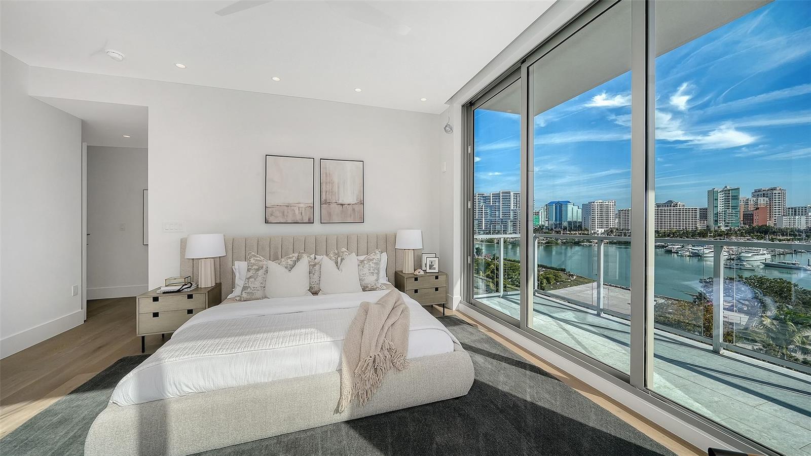 Image 24 of 51 For 253 Golden Gate Point  703