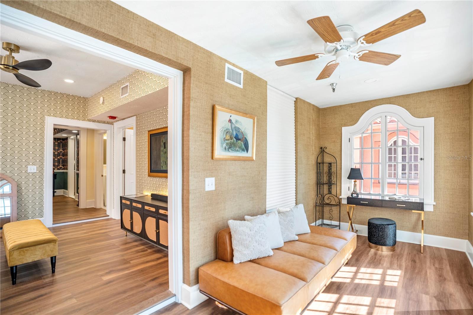 Image 18 of 42 For 1221 Palm Avenue 303