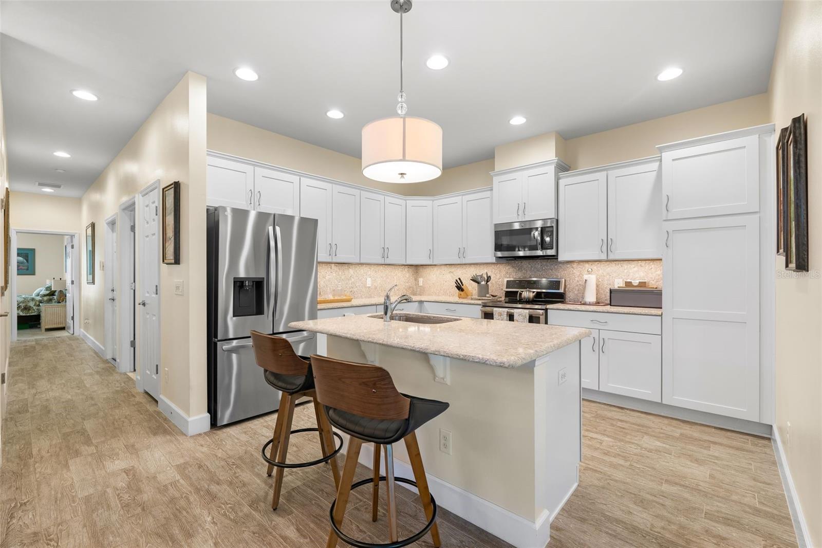 Image 19 of 41 For 703 Chipper Drive