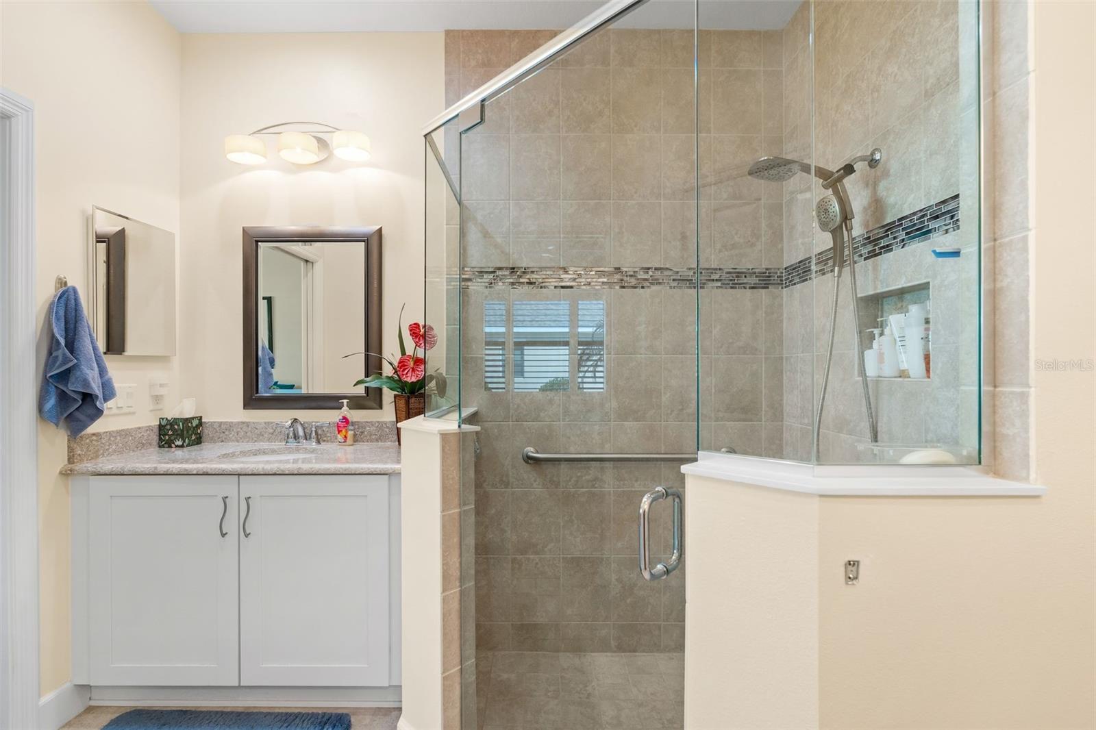 Image 34 of 41 For 703 Chipper Drive