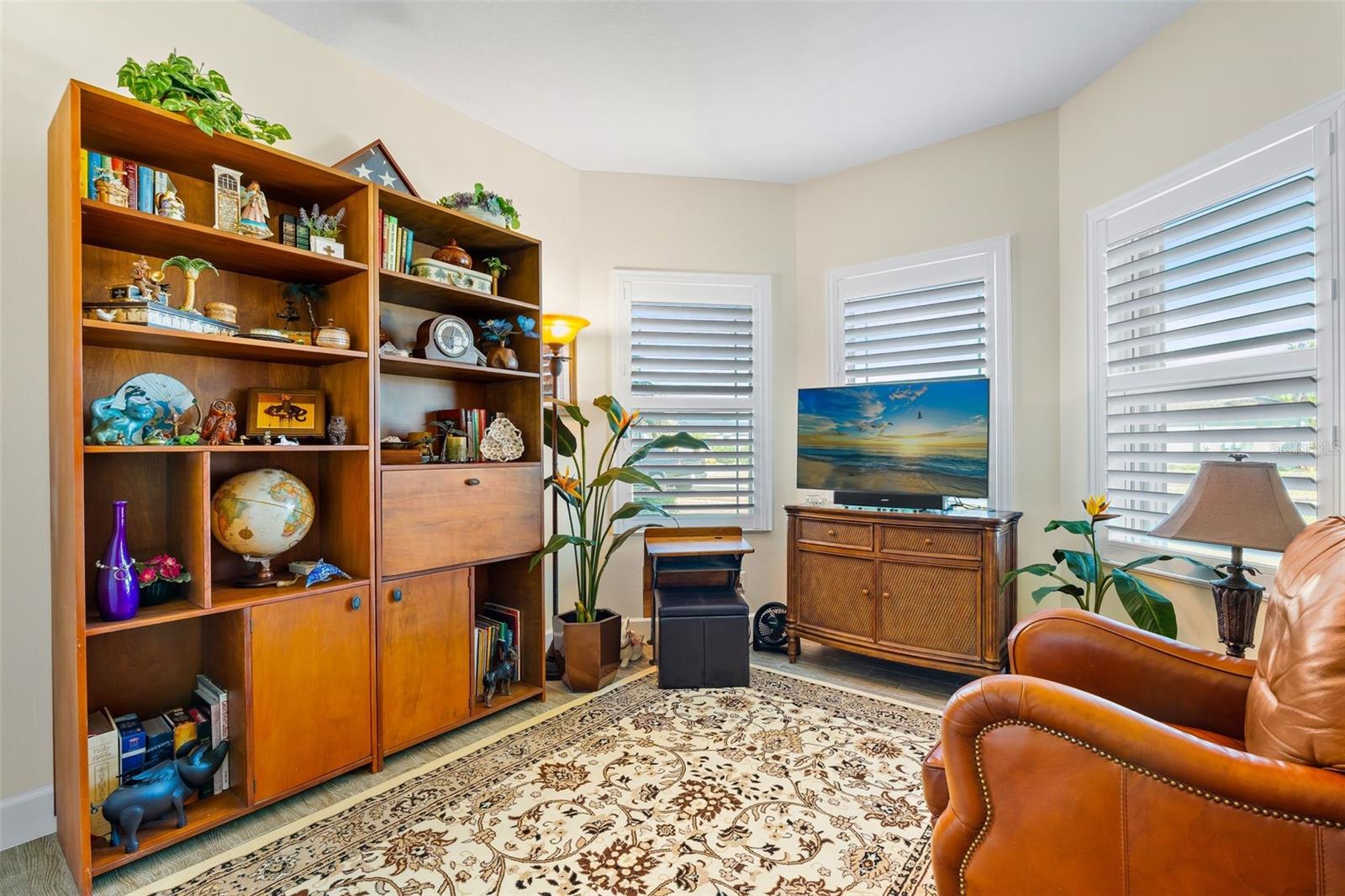 Image 37 of 41 For 703 Chipper Drive