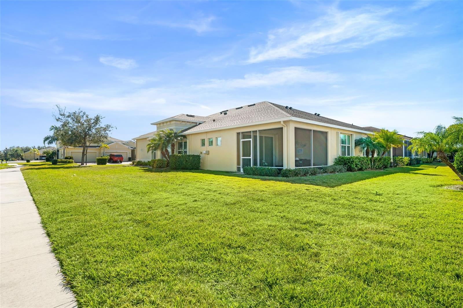 Image 6 of 41 For 703 Chipper Drive