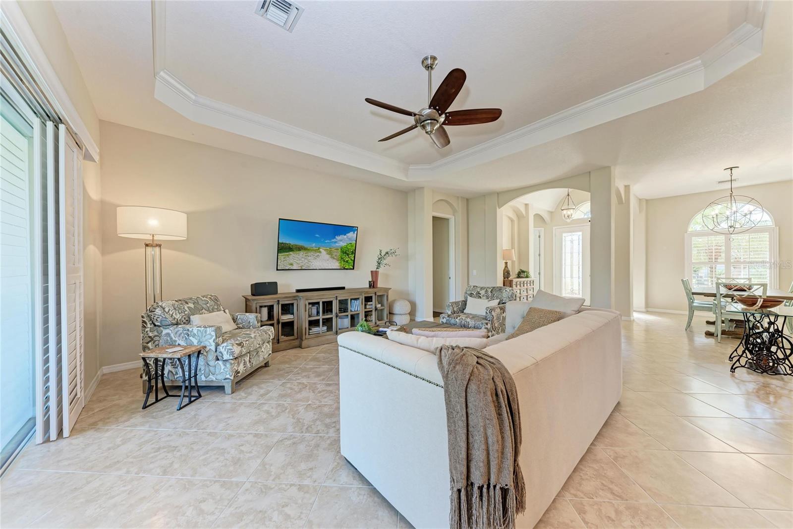 Image 22 of 59 For 12916 49th Lane E