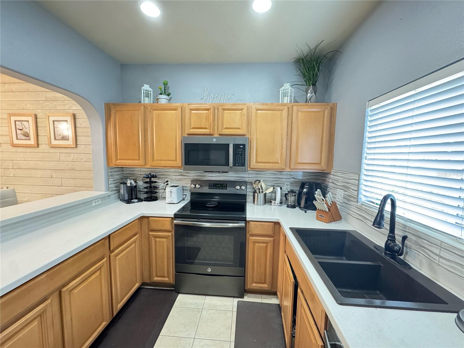 Image 2 of 13 For 12350 Destiny Drive