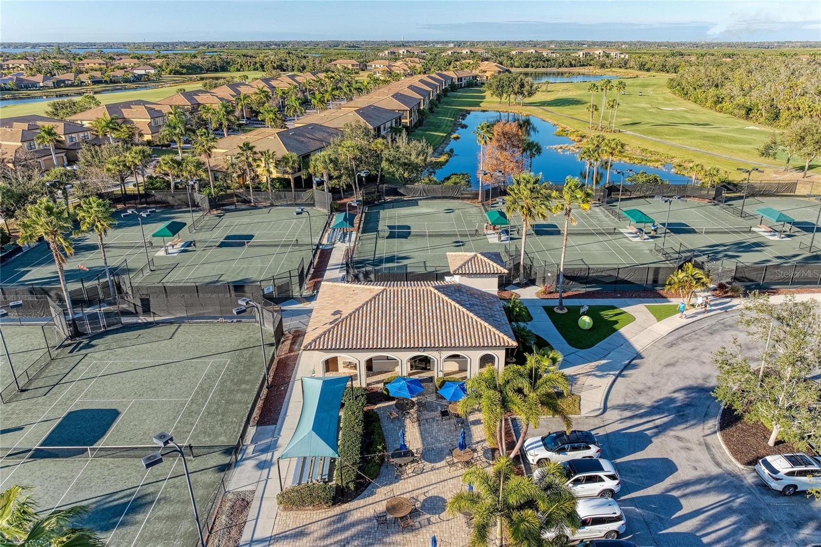 Image 27 of 51 For 7225 River Hammock Drive 103