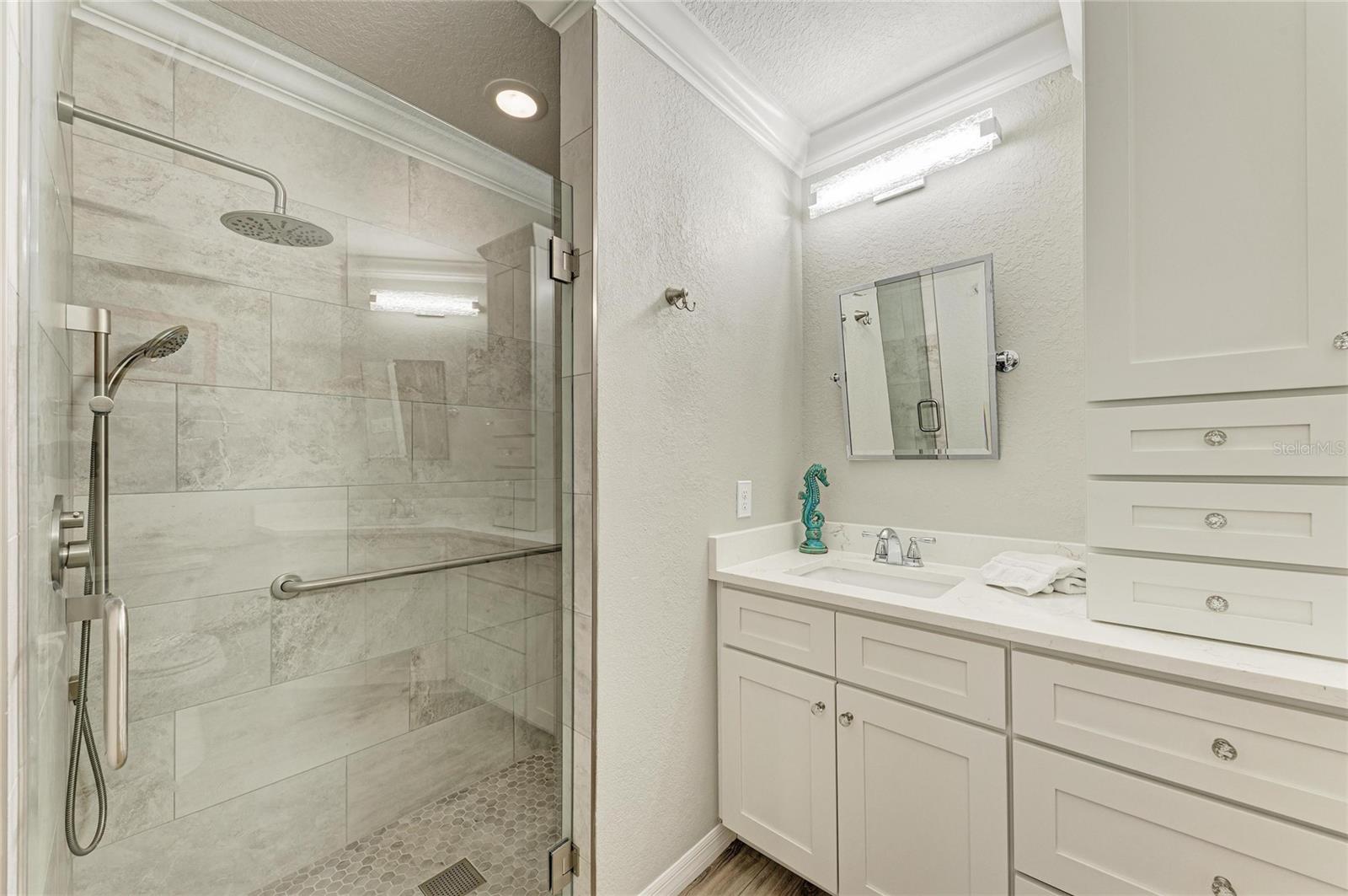 Image 4 of 51 For 7225 River Hammock Drive 103