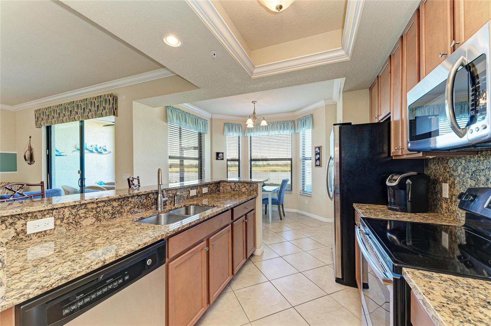 Image 8 of 51 For 7225 River Hammock Drive 103