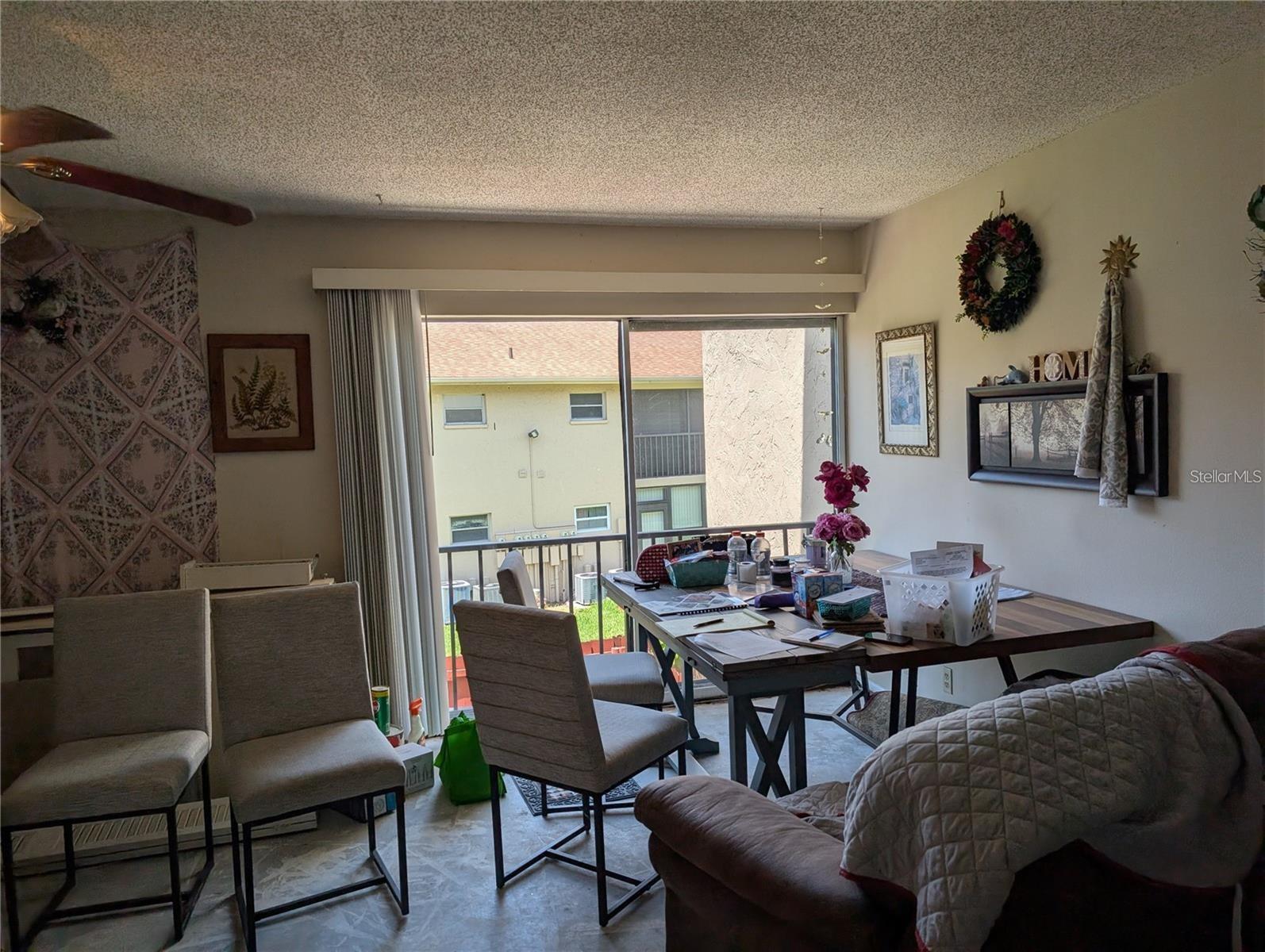 Image 11 of 13 For 2763 Woodgate Lane 201