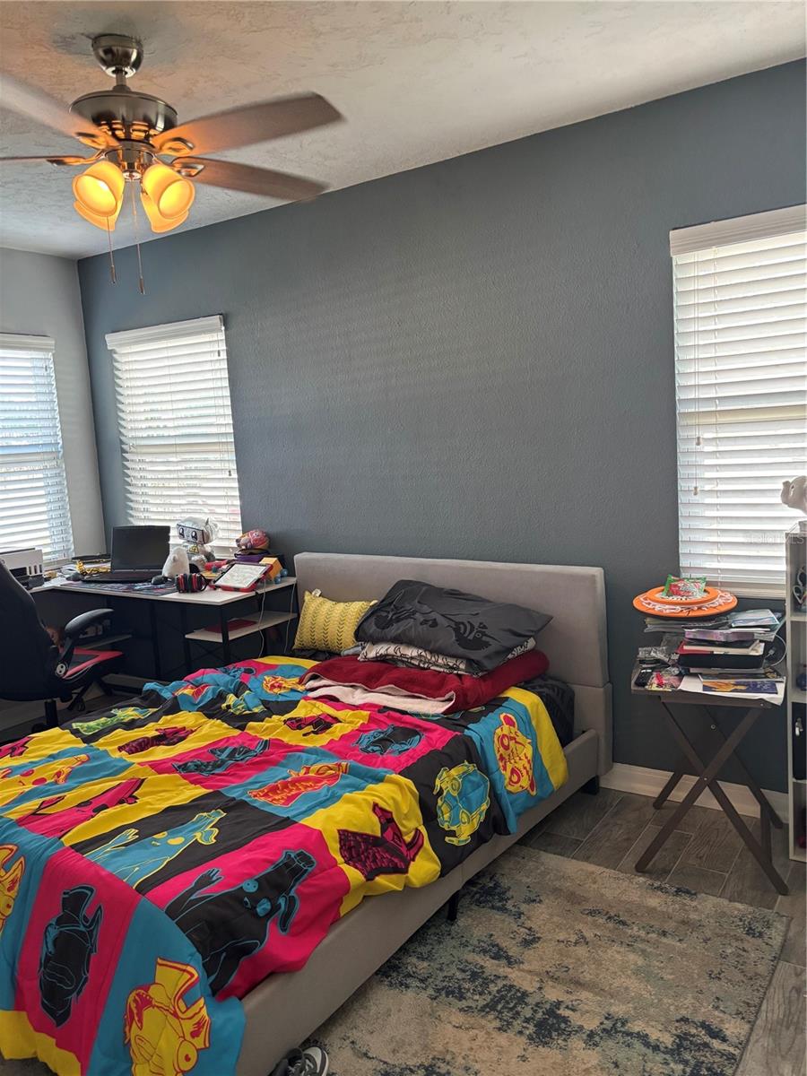 Image 17 of 31 For 304 53rd Street W