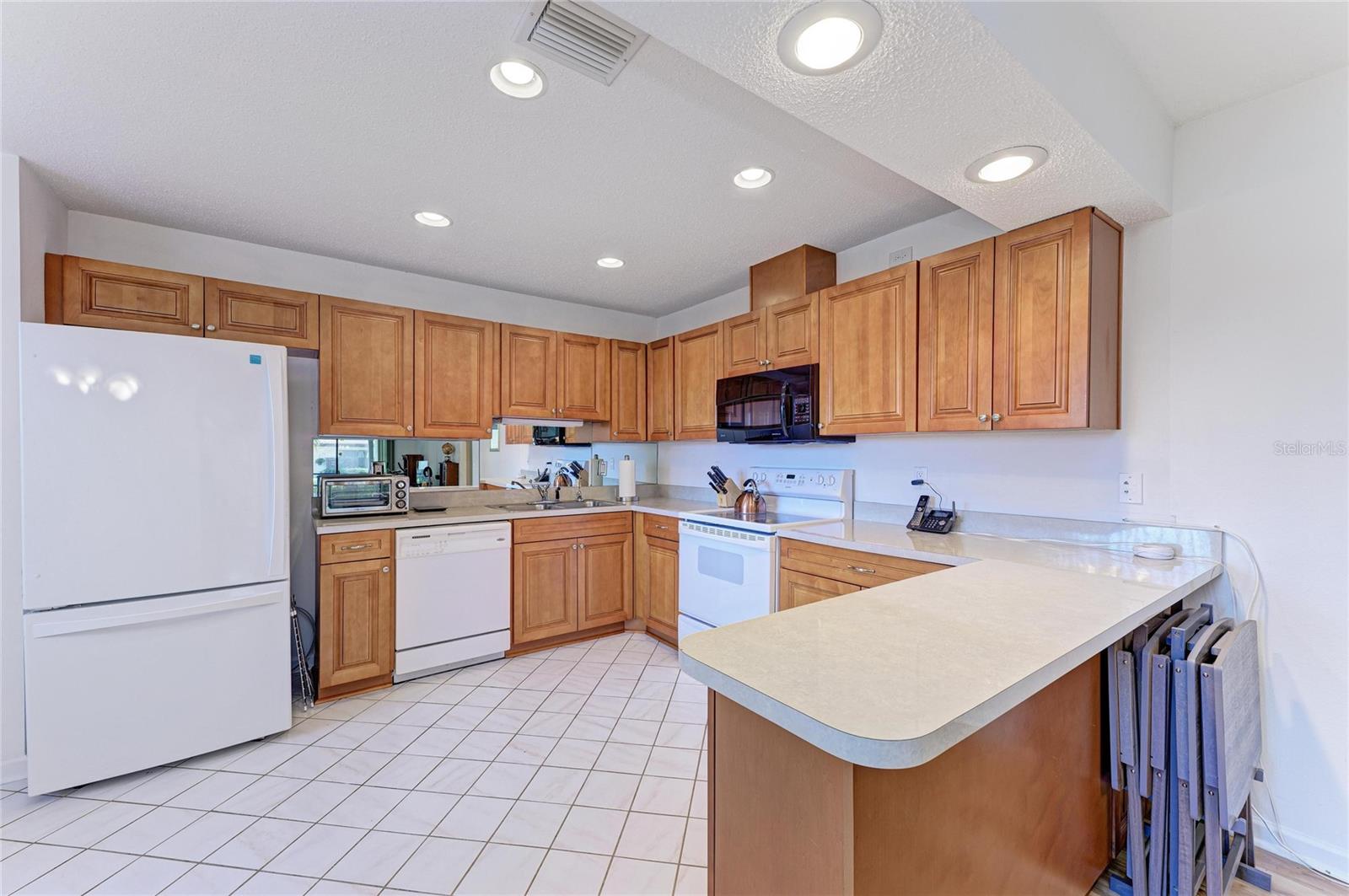 Image 14 of 41 For 5400 34th Street W B16