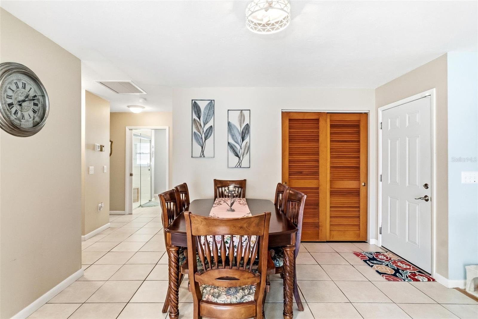 Image 10 of 56 For 3180 Indra Road