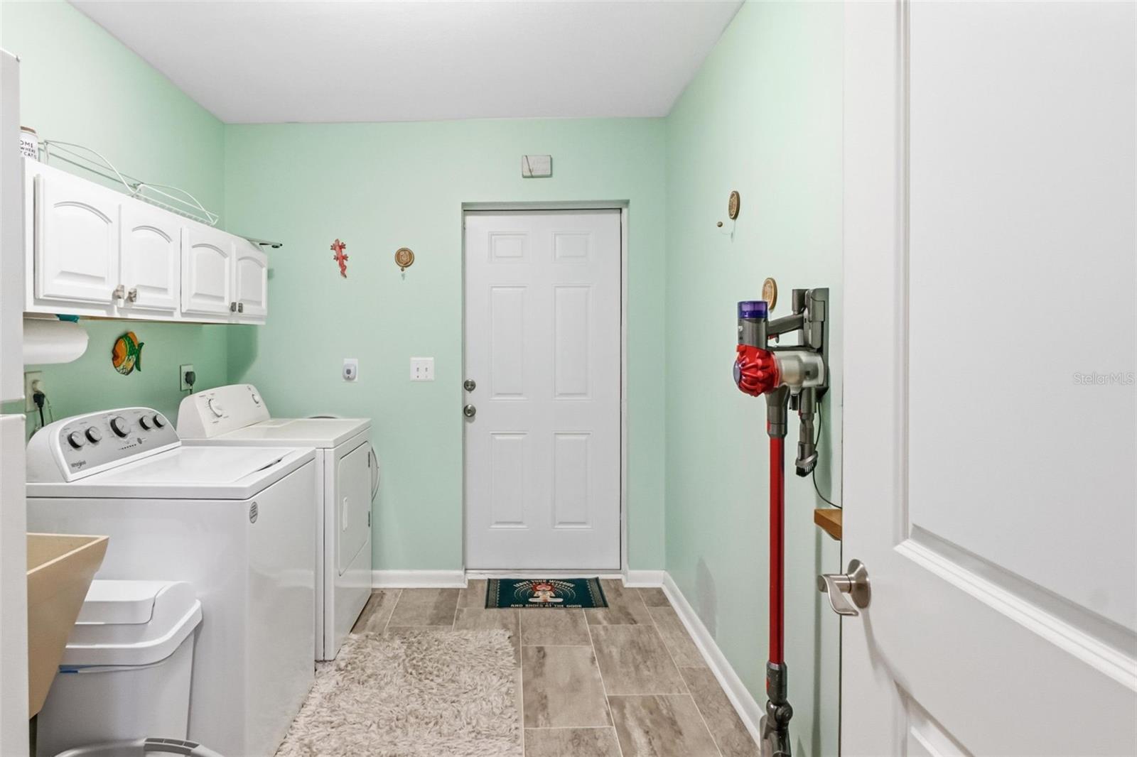 Image 23 of 56 For 3180 Indra Road