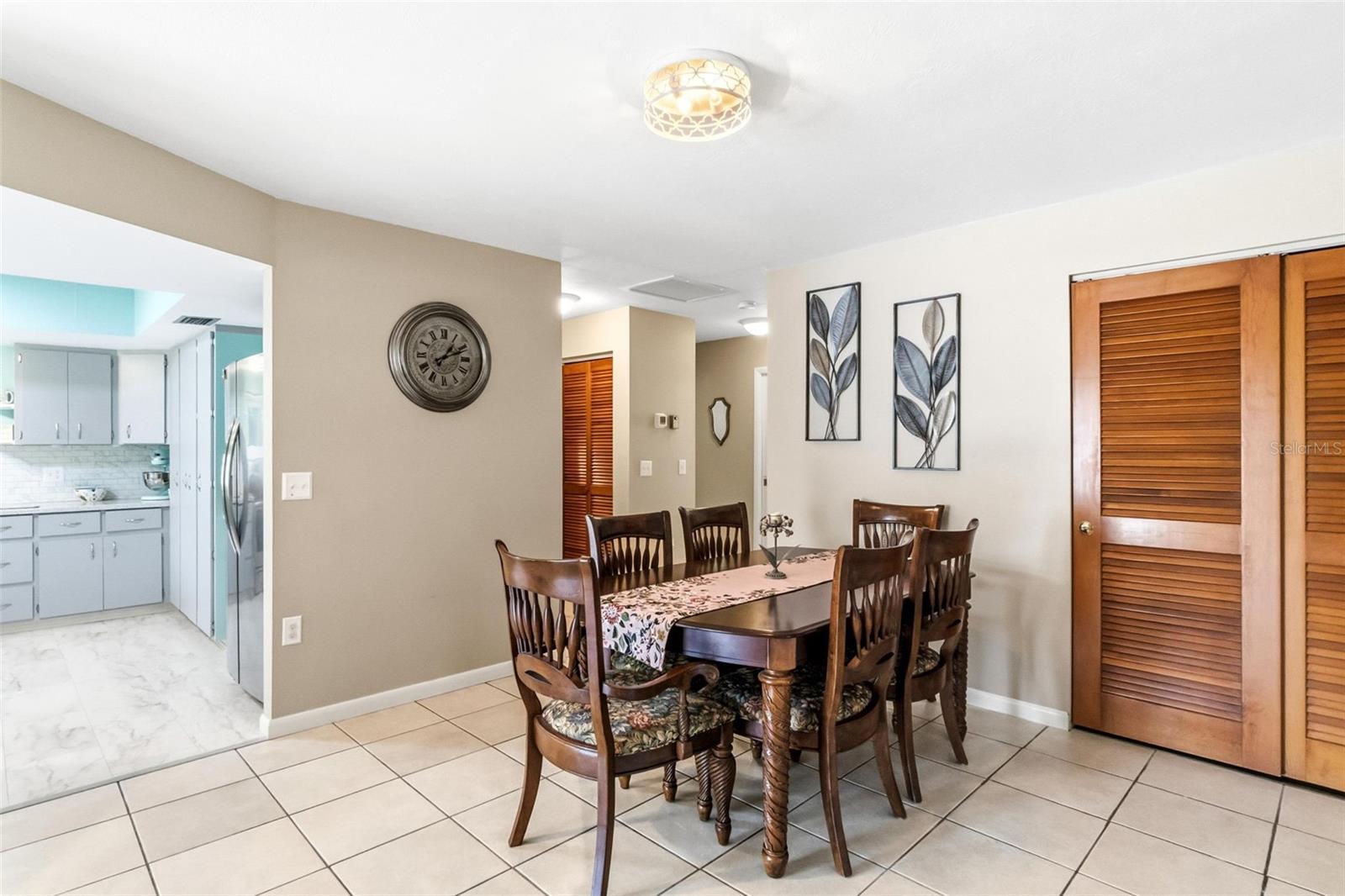 Image 9 of 56 For 3180 Indra Road