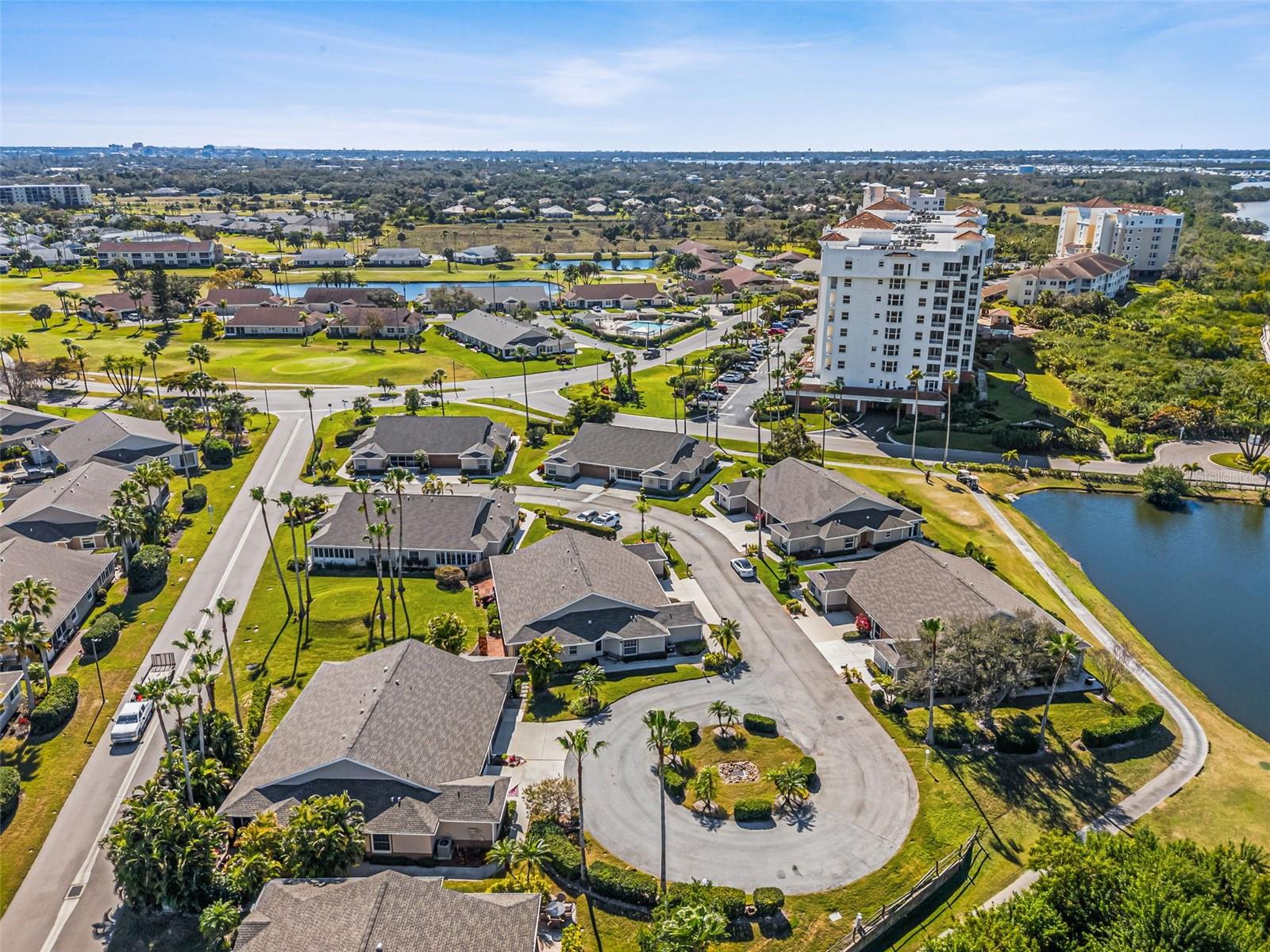 Image 38 of 55 For 2907 Captains Court