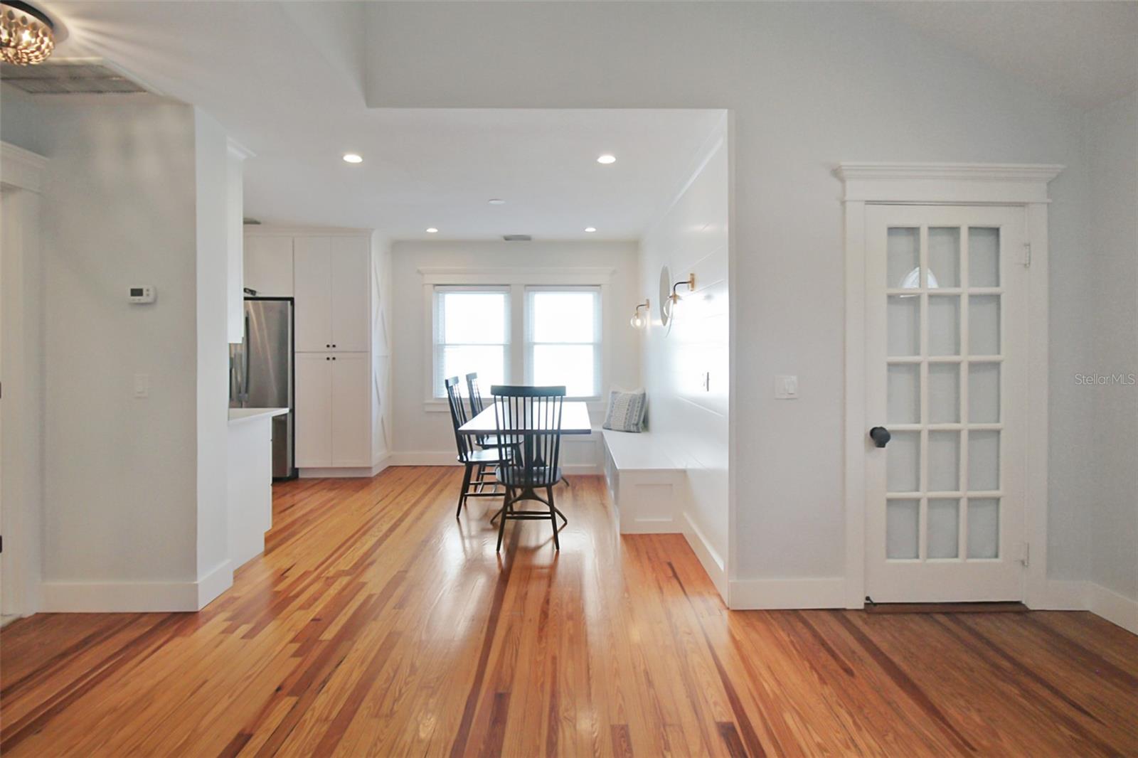 Image 11 of 37 For 2321 18th Avenue W