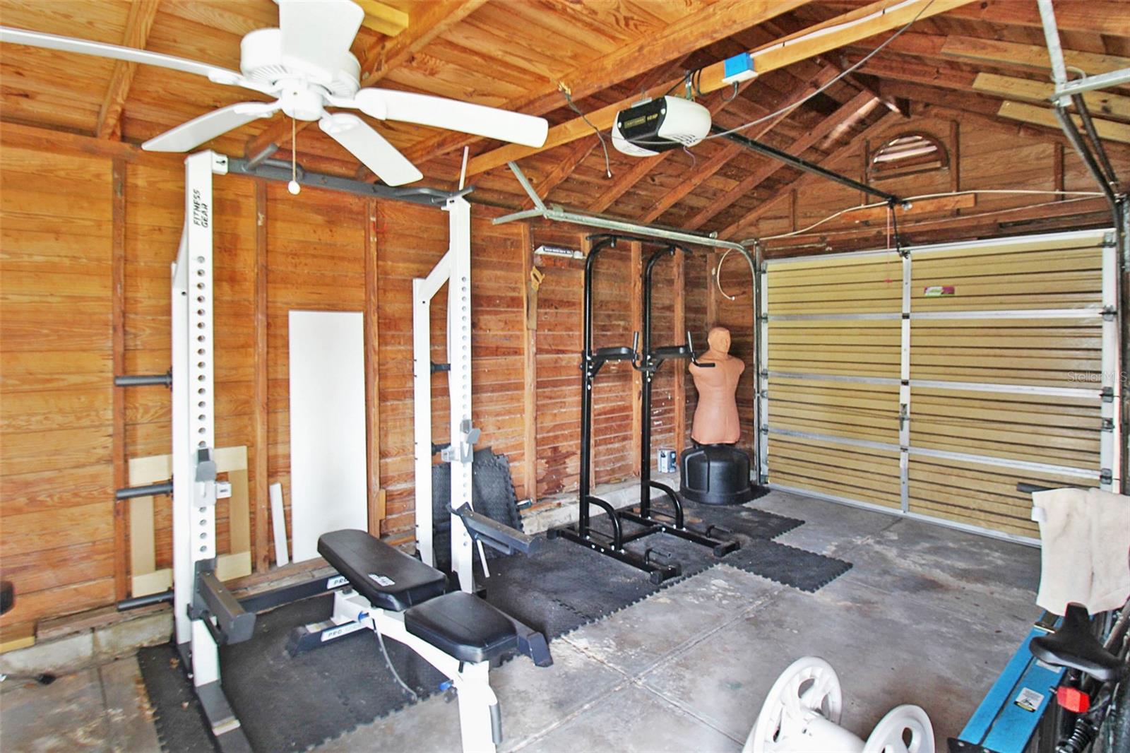 Image 37 of 37 For 2321 18th Avenue W