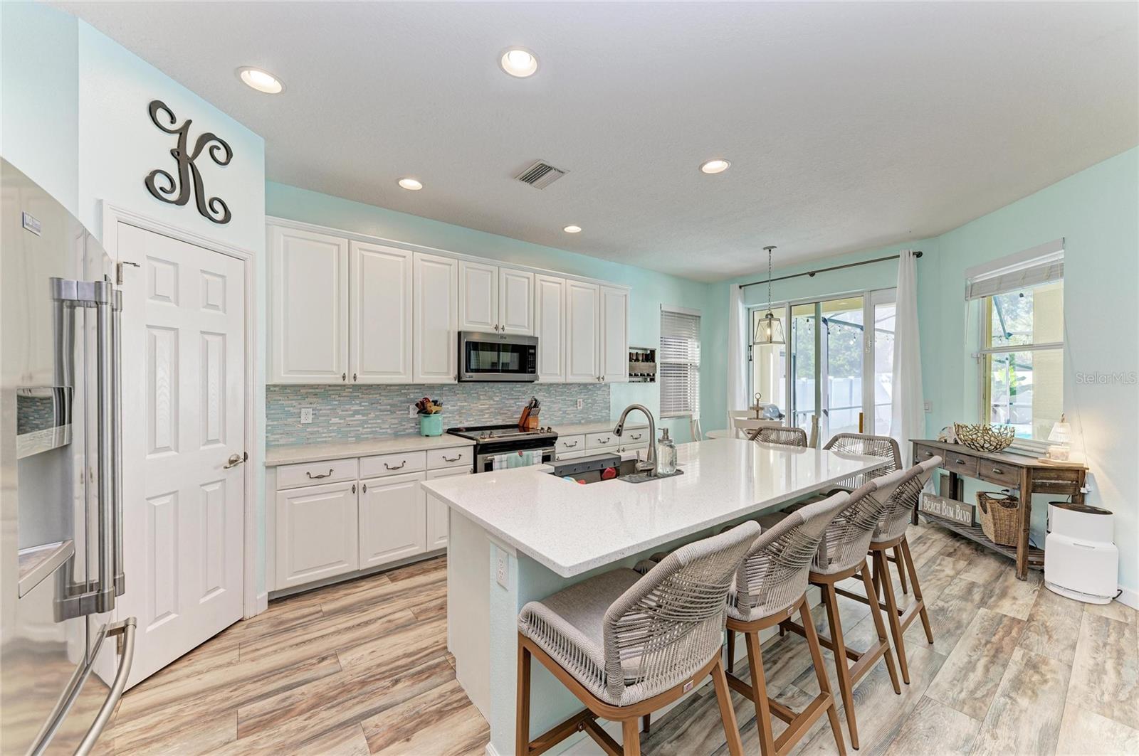 Image 18 of 59 For 6336 Golden Eye Glen