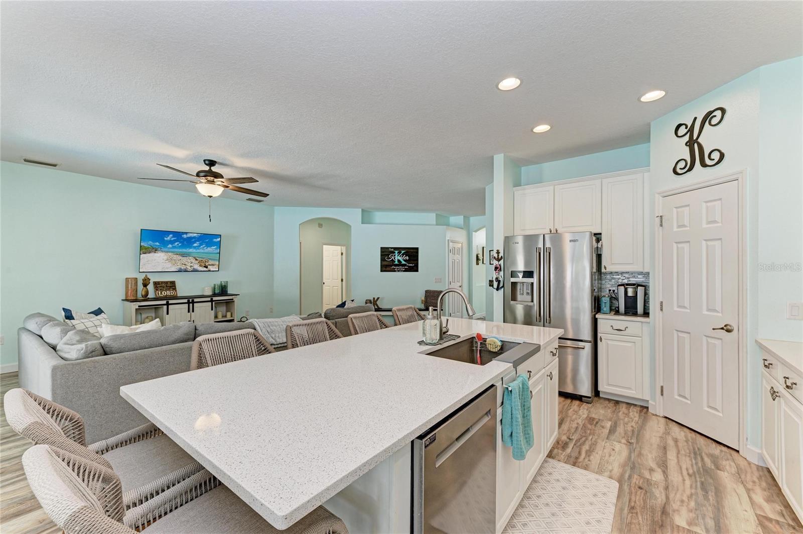 Image 22 of 59 For 6336 Golden Eye Glen