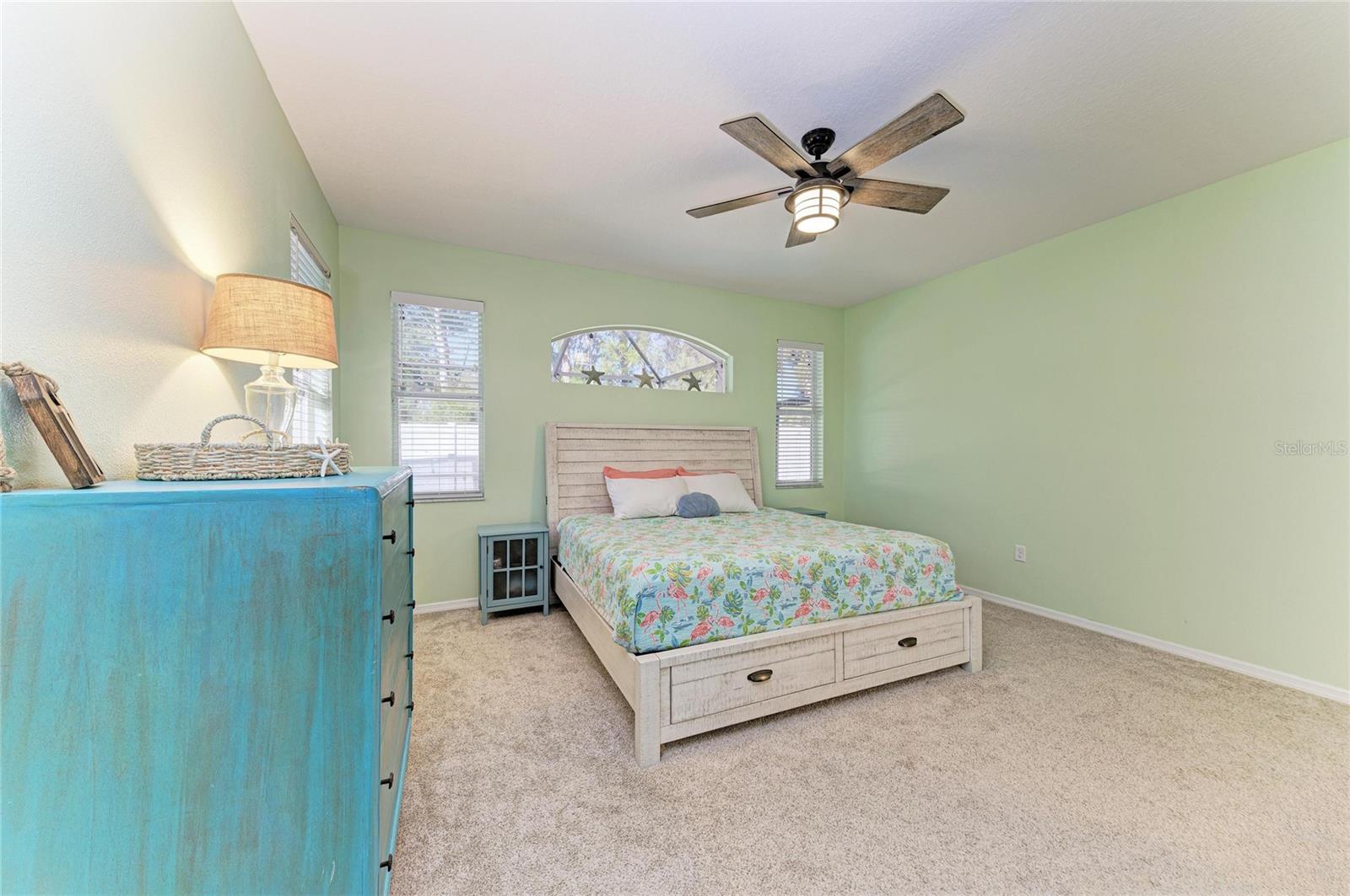 Image 26 of 59 For 6336 Golden Eye Glen