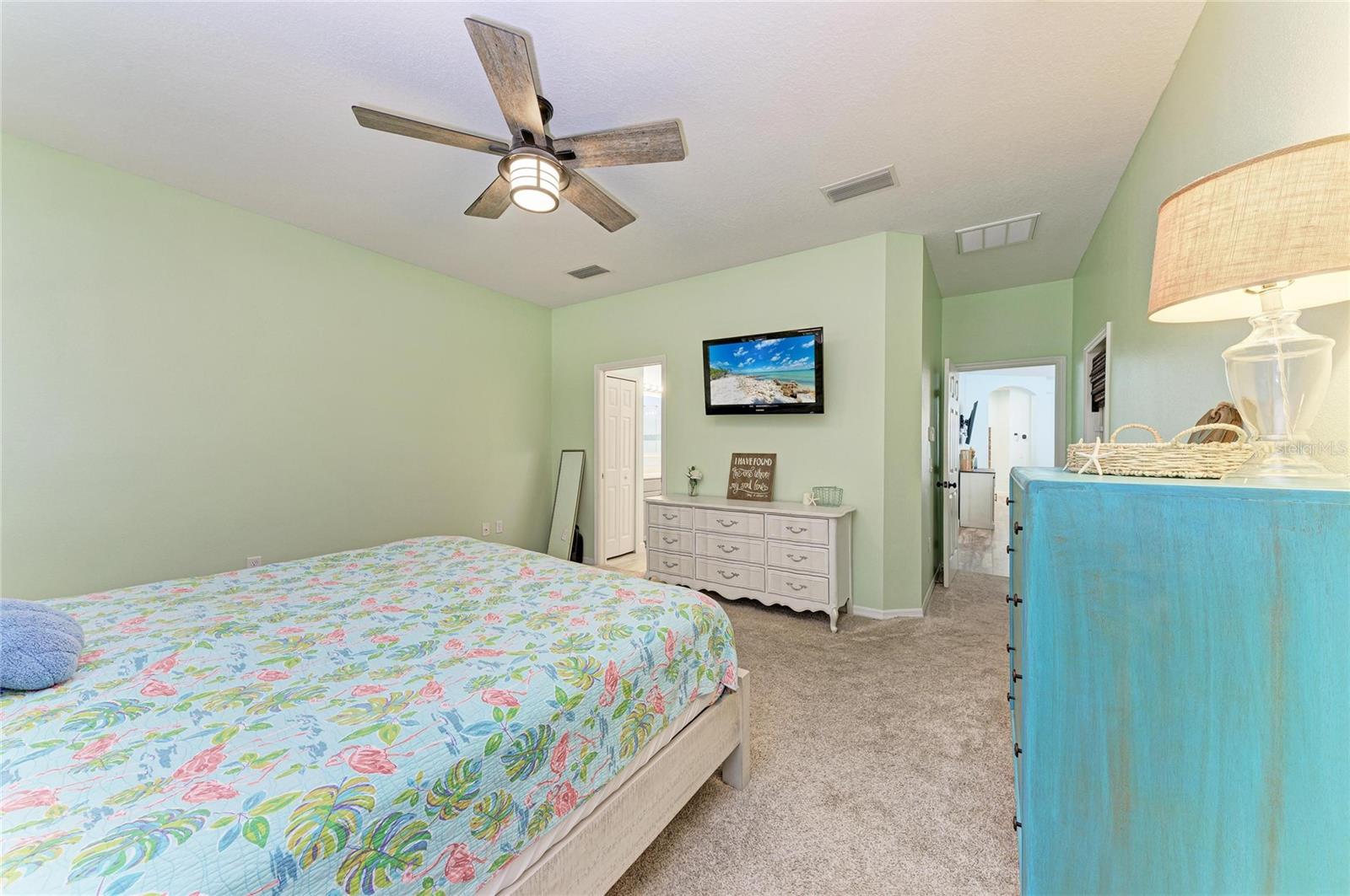 Image 27 of 59 For 6336 Golden Eye Glen