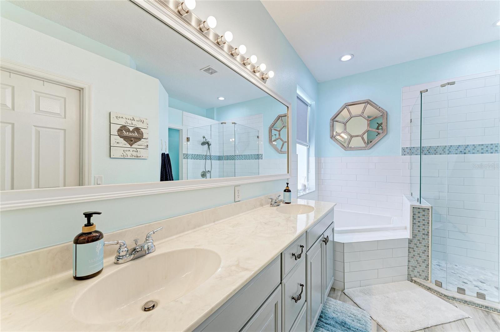 Image 29 of 59 For 6336 Golden Eye Glen