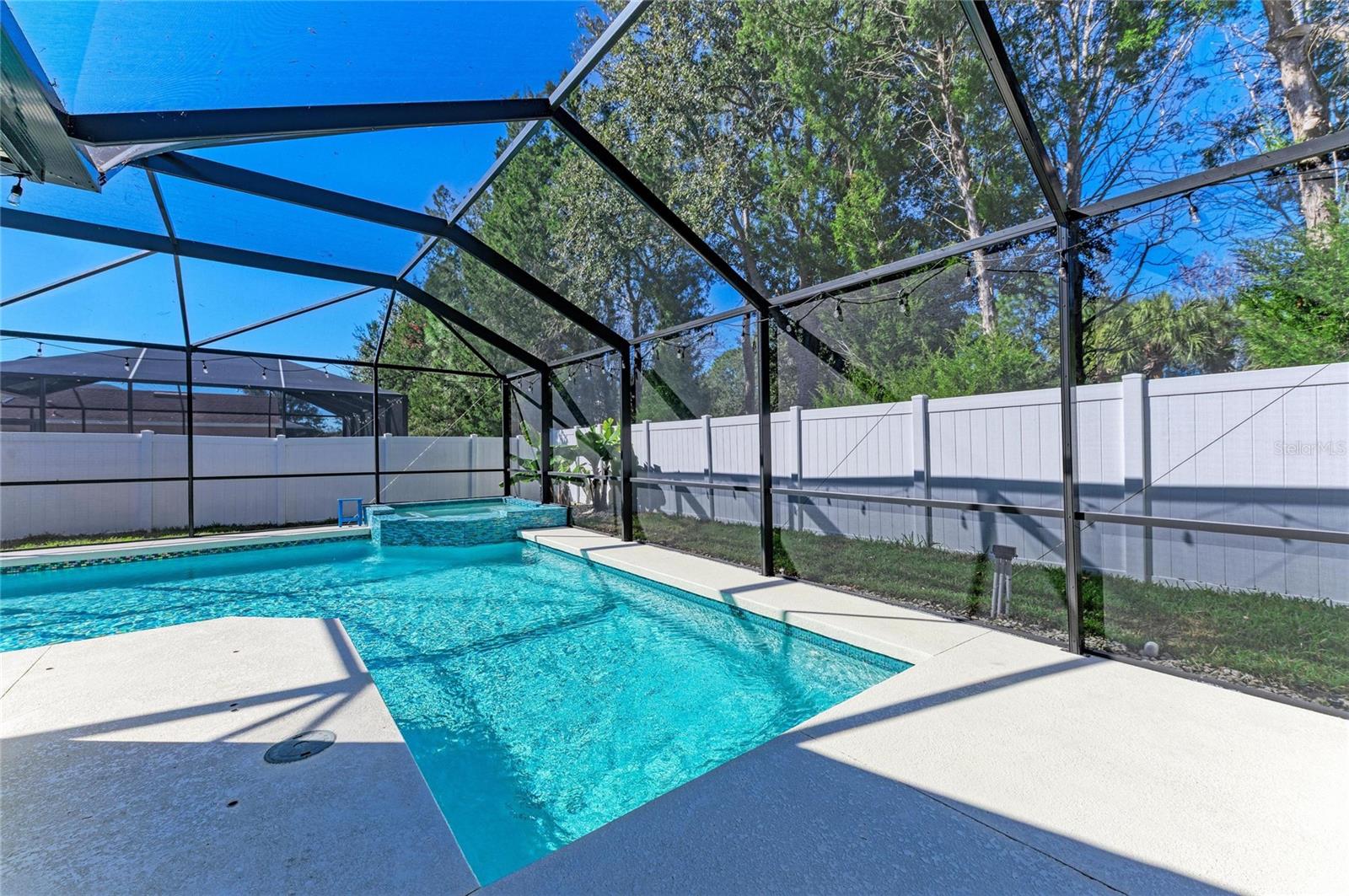 Image 44 of 59 For 6336 Golden Eye Glen