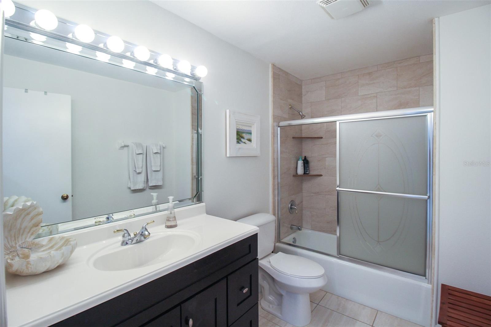 Image 10 of 33 For 1291 Siesta Bayside Drive 1291a