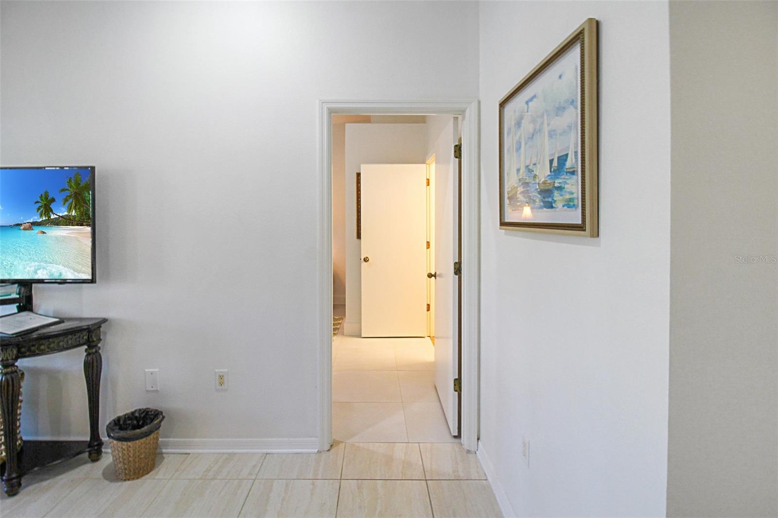 Image 28 of 33 For 1291 Siesta Bayside Drive 1291a