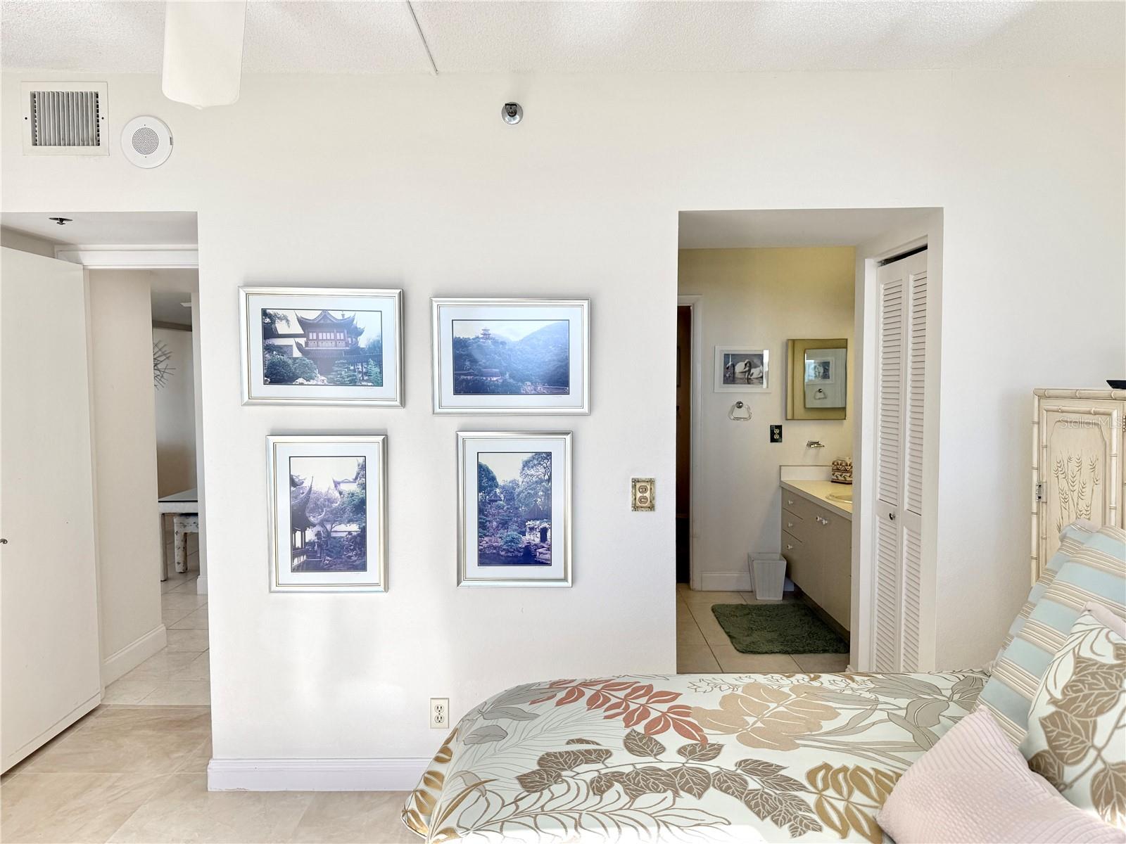 Image 11 of 64 For 1105 Gulf Of Mexico Drive 401