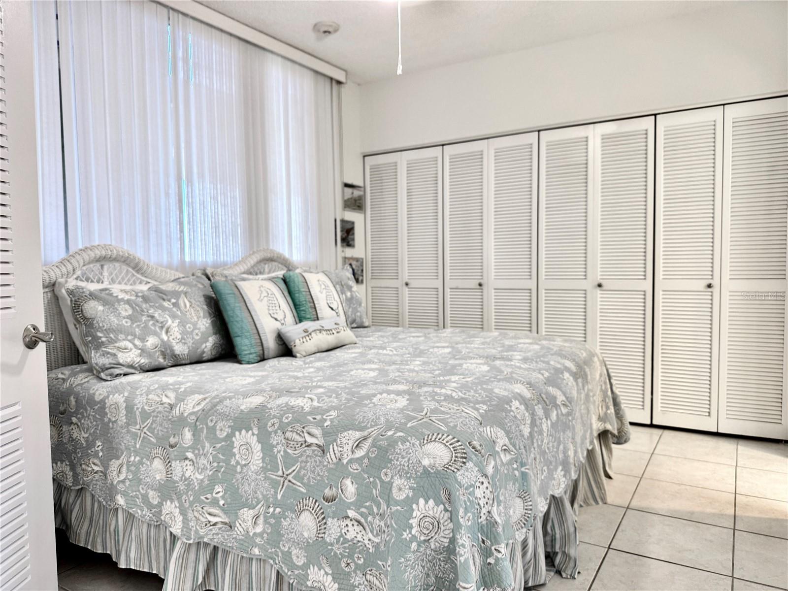 Image 21 of 64 For 1105 Gulf Of Mexico Drive 401