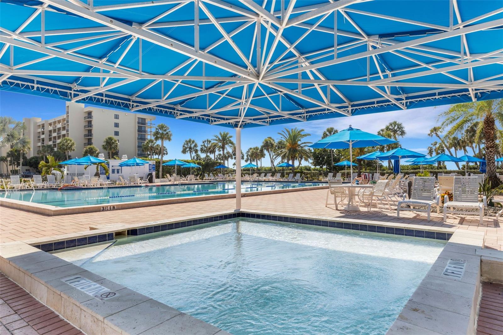 Image 52 of 64 For 1105 Gulf Of Mexico Drive 401