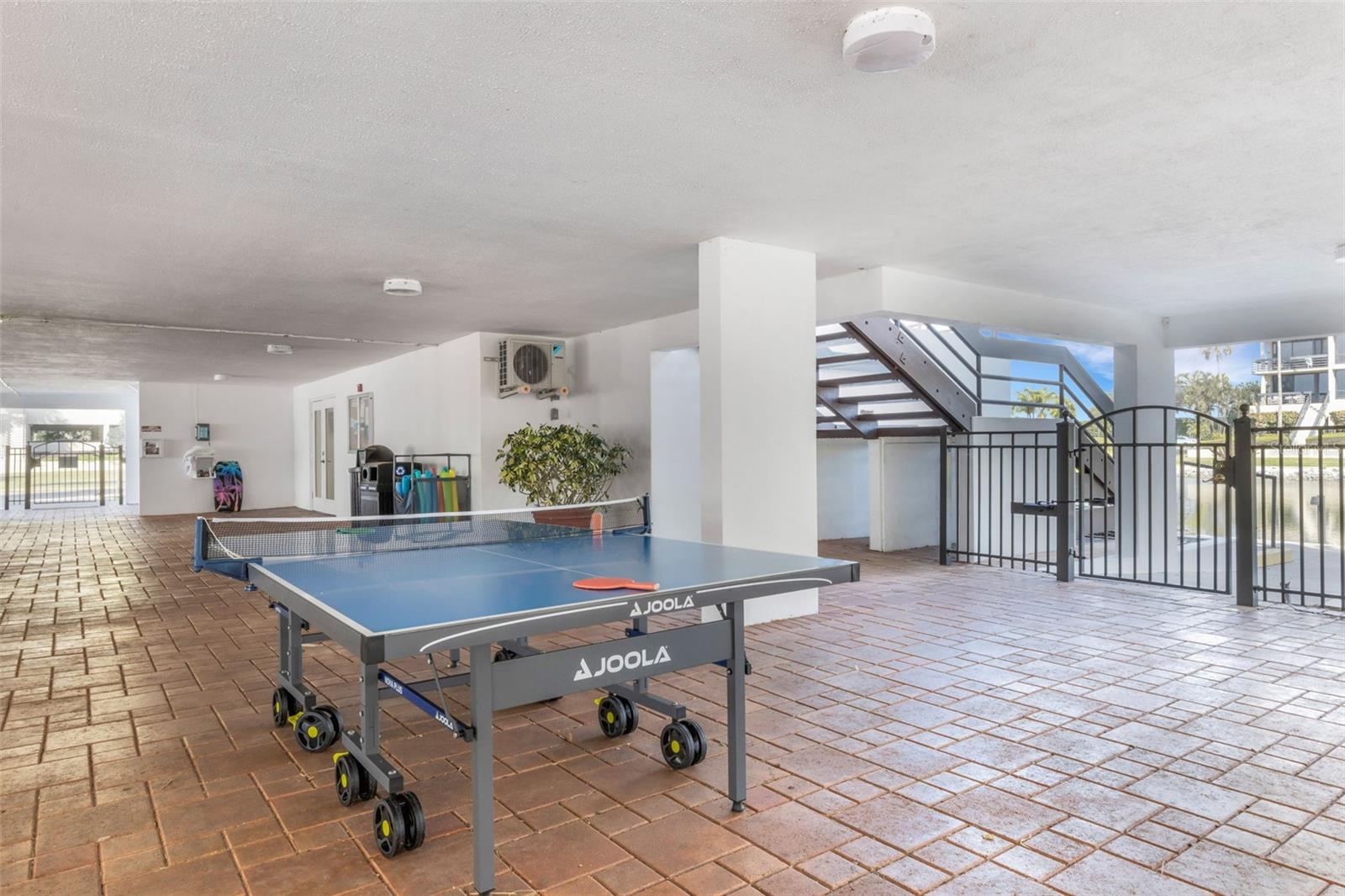 Image 54 of 64 For 1105 Gulf Of Mexico Drive 401