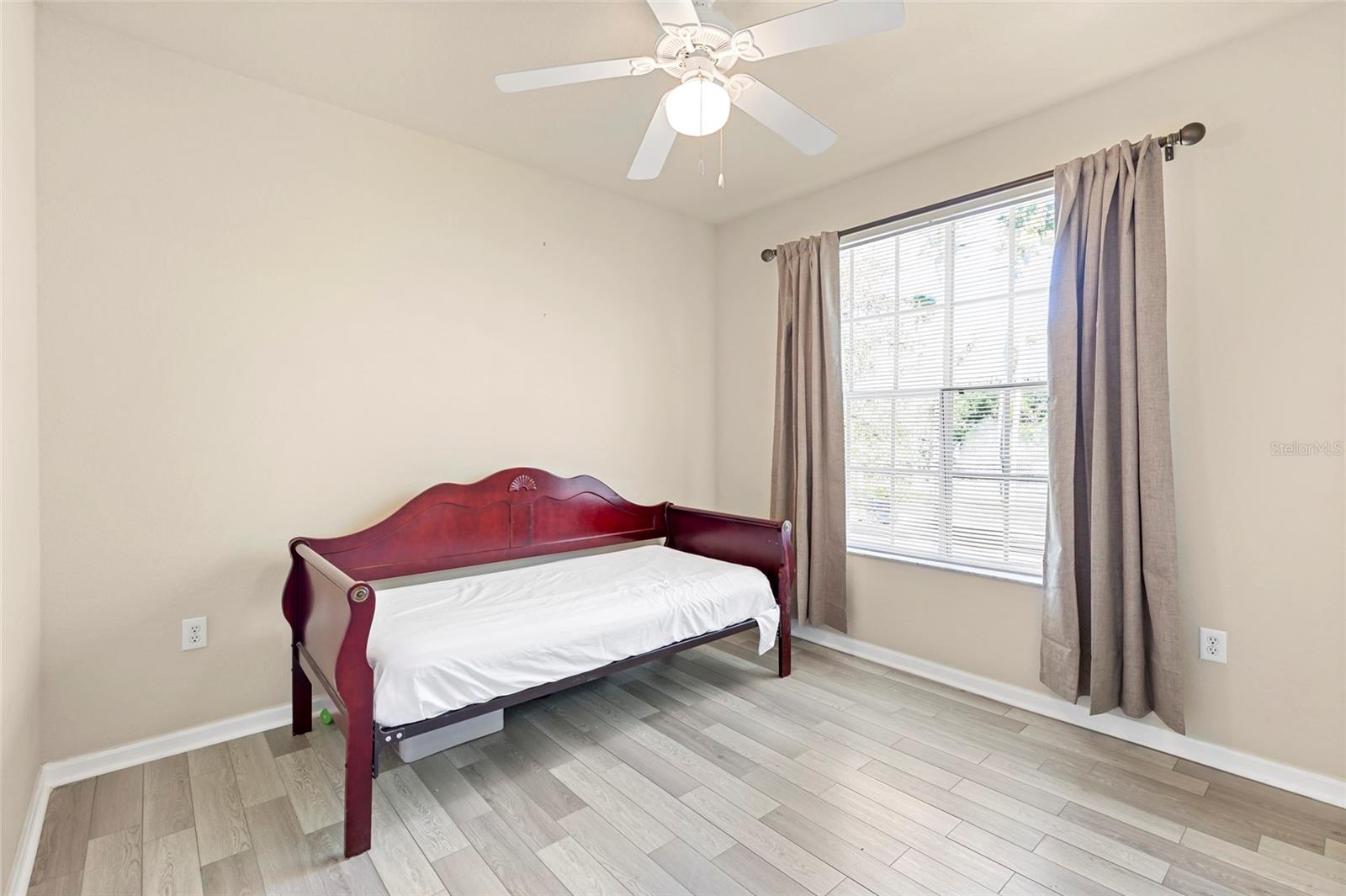 Image 11 of 25 For 5125 Palm Springs Boulevard 11208