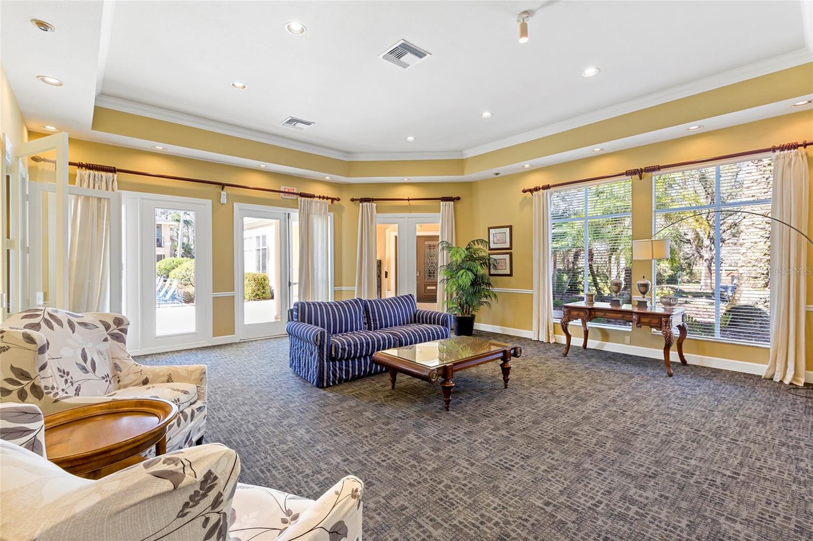 Image 17 of 25 For 5125 Palm Springs Boulevard 11208