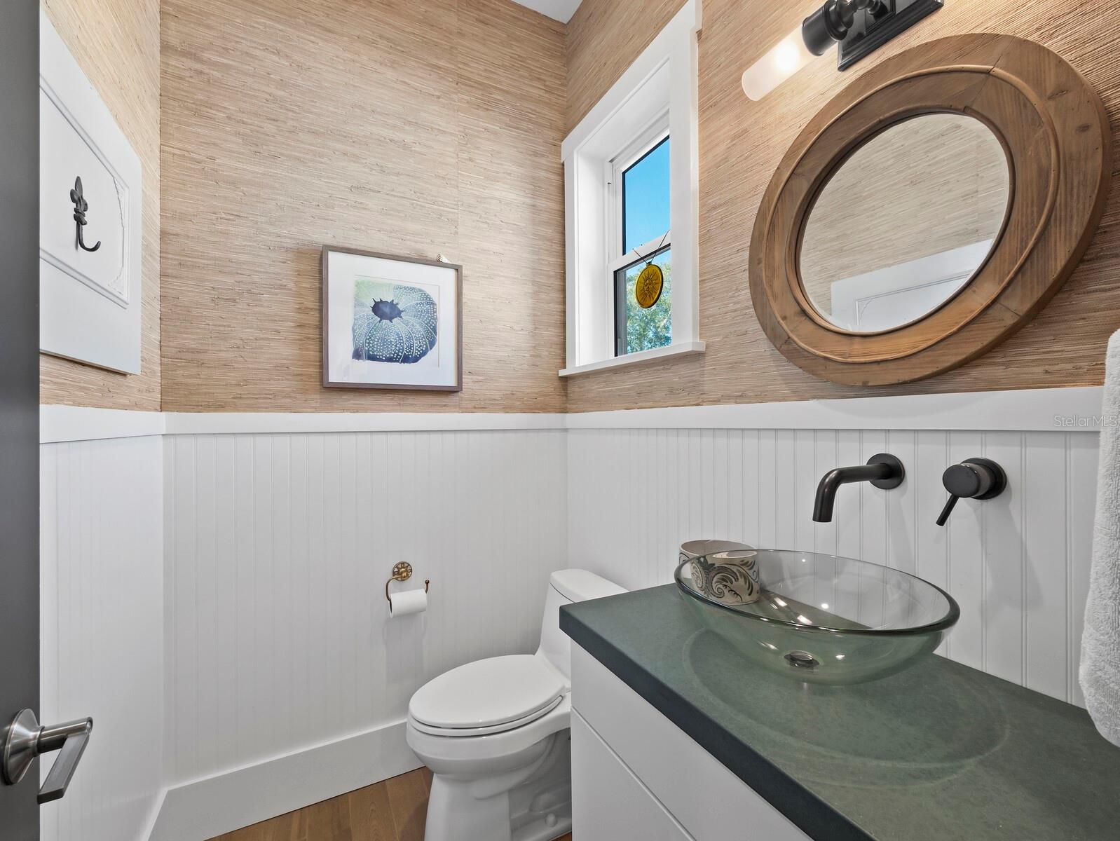 Image 32 of 53 For 758 Saint Judes Drive N