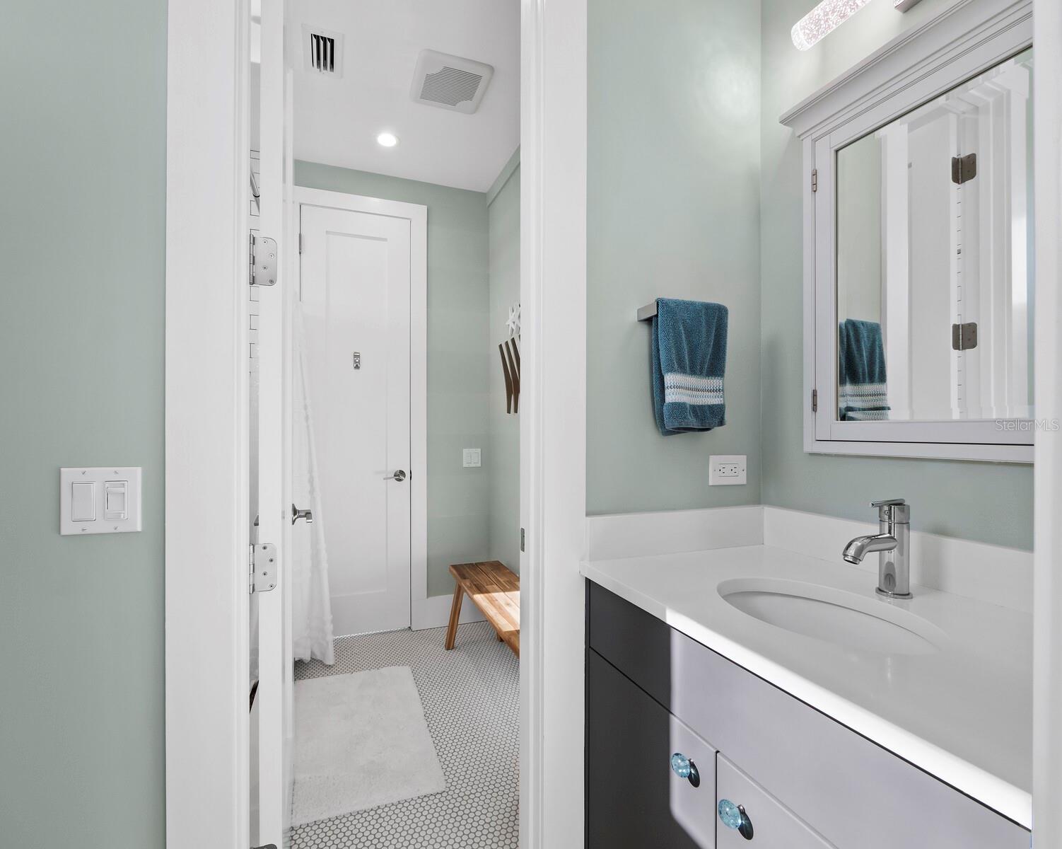 Image 38 of 53 For 758 Saint Judes Drive N