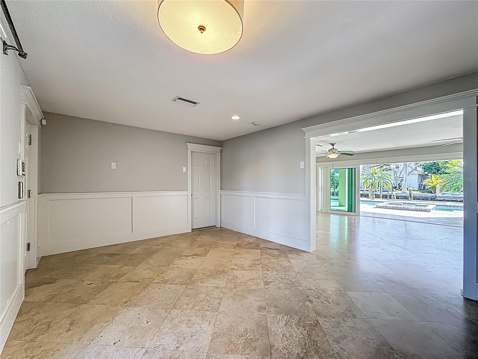 Listing photo id 55 for 529 77th Street